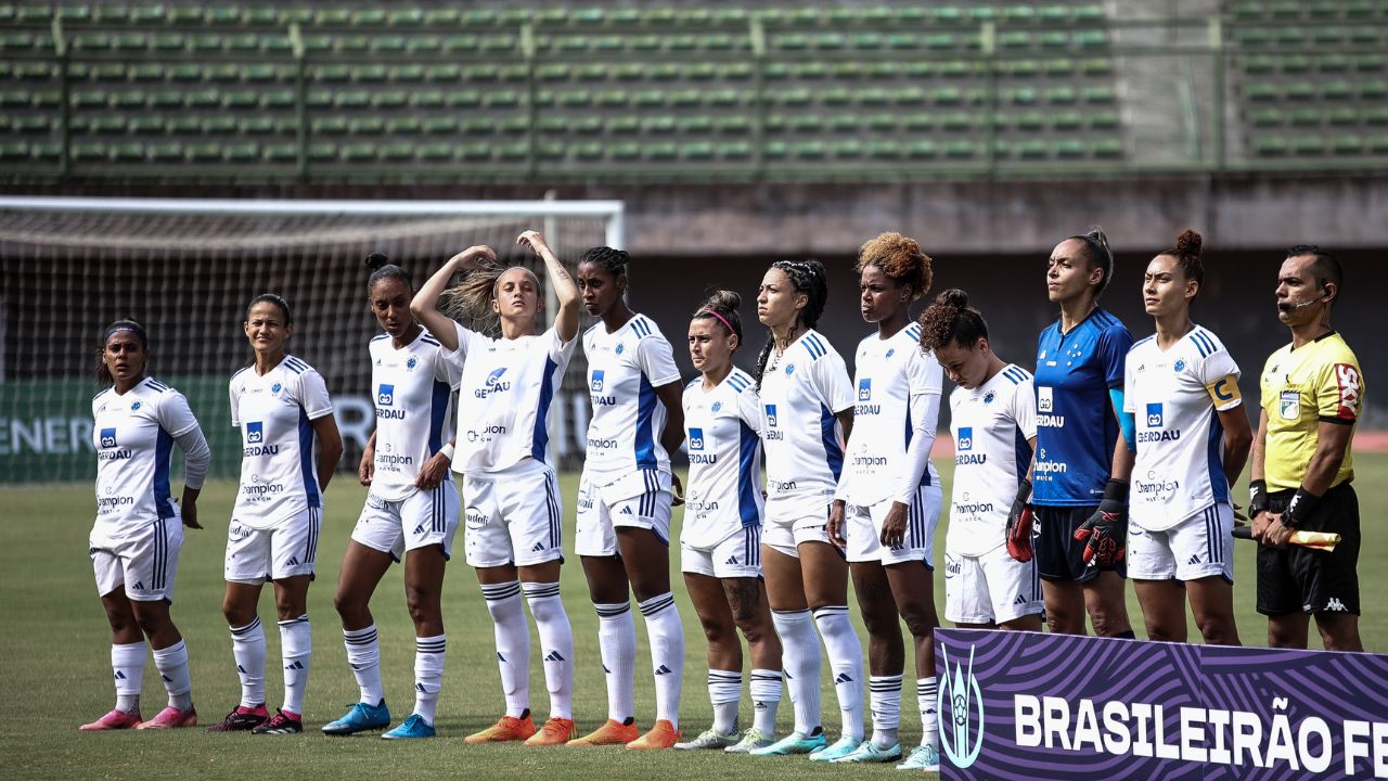 Equipe feminina do Cruzeiro
