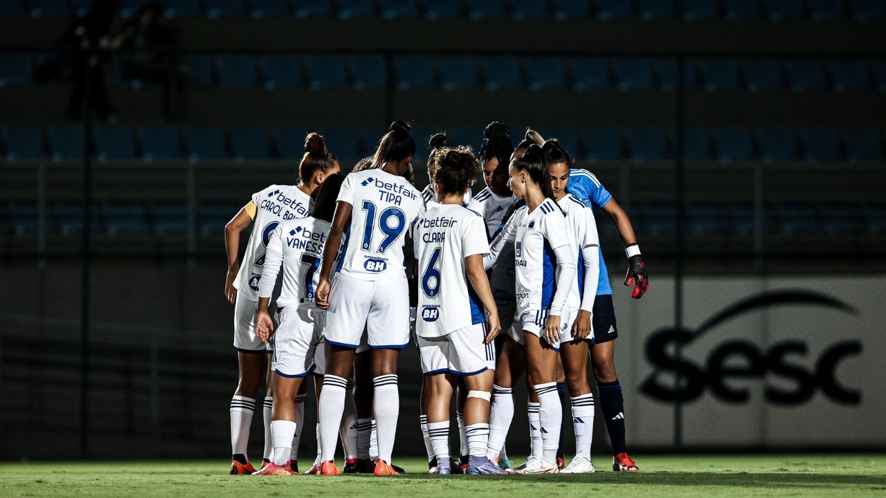 Equipe feminina do Cruzeiro