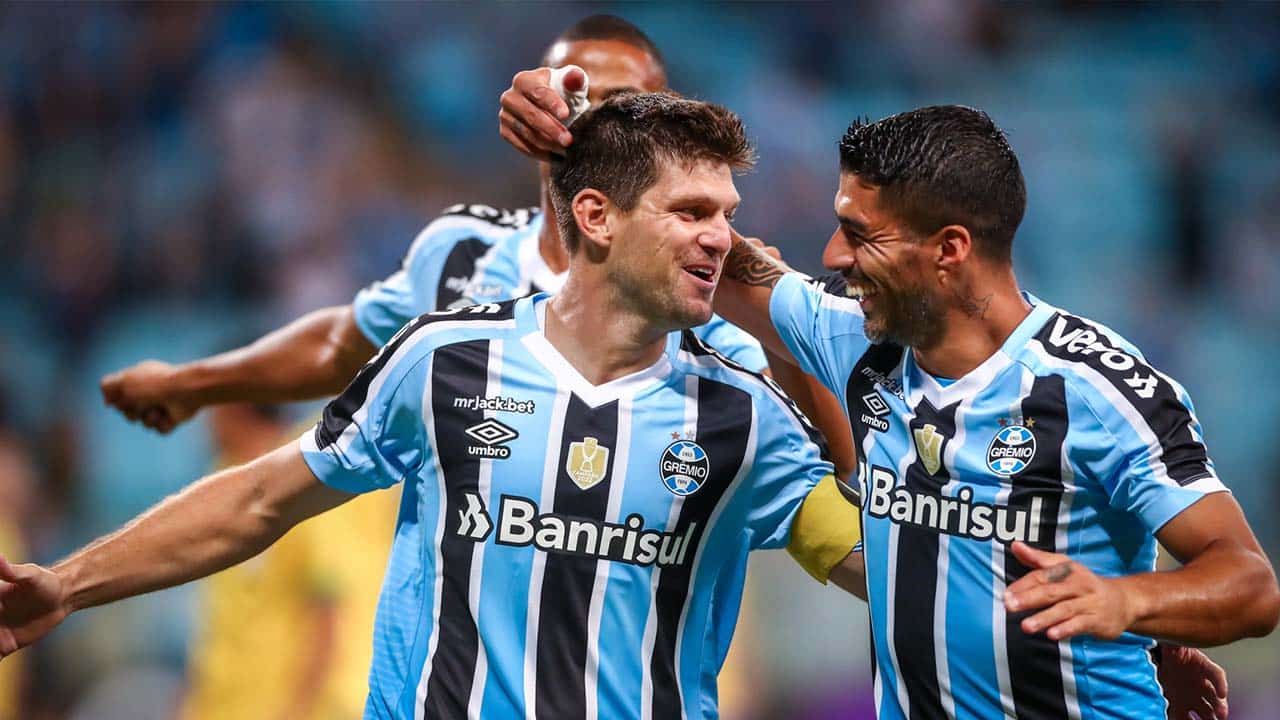 Adversário do Cruzeiro, Grêmio tem melhor defesa entre os times da Série A