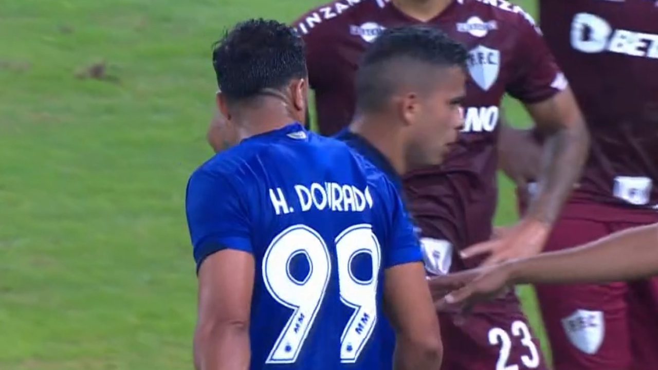Henrique Dourado se pronuncia após confusão com Bruno Rodrigues