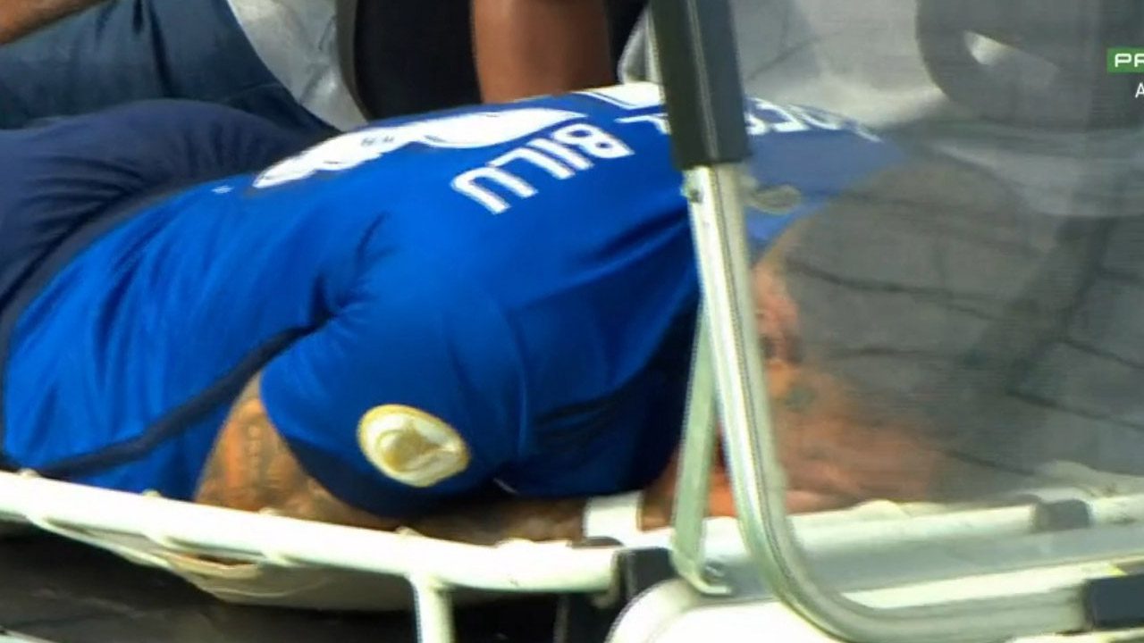 Rafael Bilu sofre distensão na panturrilha no início de Cruzeiro x Santos