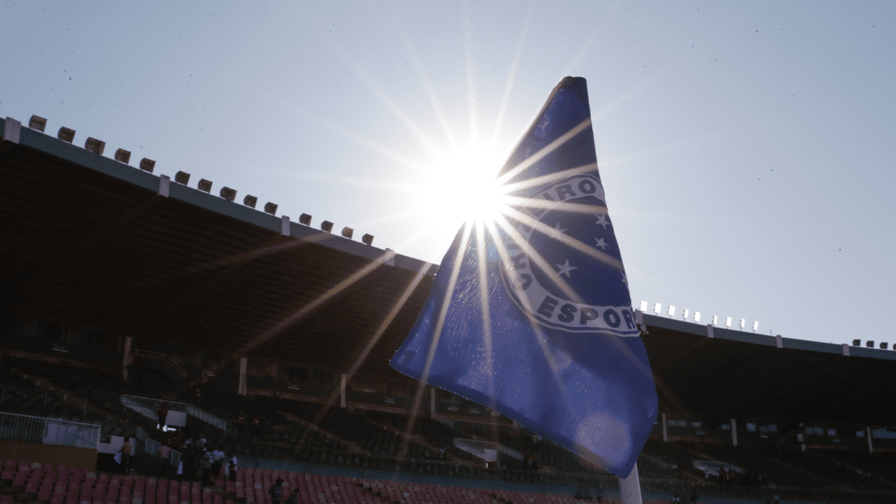 Bahia x Cruzeiro: CBF altera horário da partida após pedido da TV