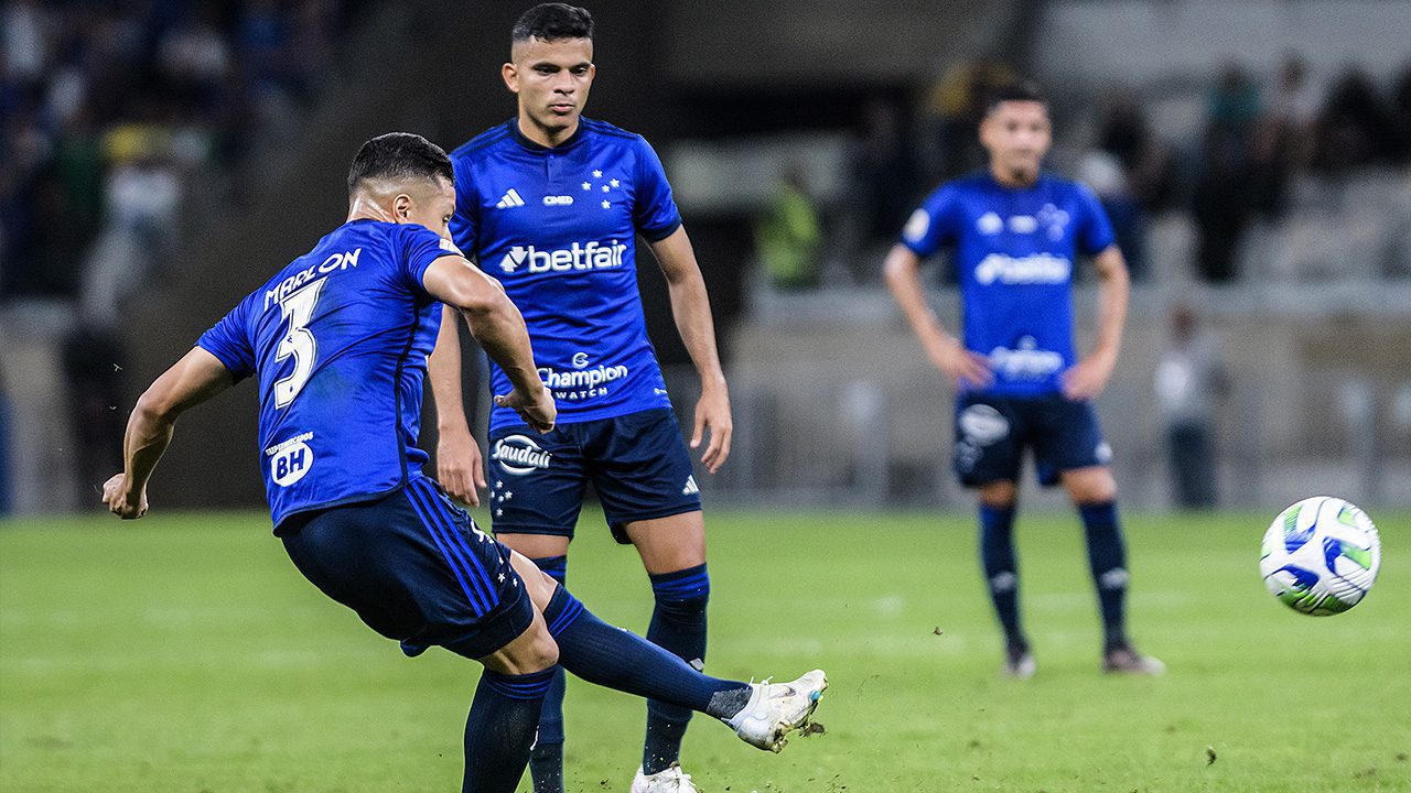 Cruzeiro chega ao 5º jogo seguido sem vitória no Campeonato