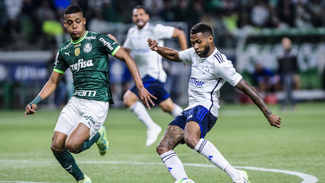 Cruzeiro desperdiça chances e empata fora de casa com o Palmeiras em 0 a 0