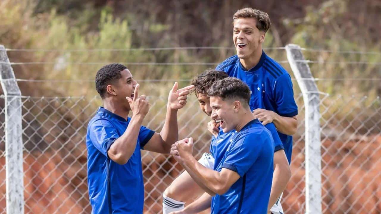 Cruzeiro goleia o Ceilândia e avança na Copa do Brasil Sub-20