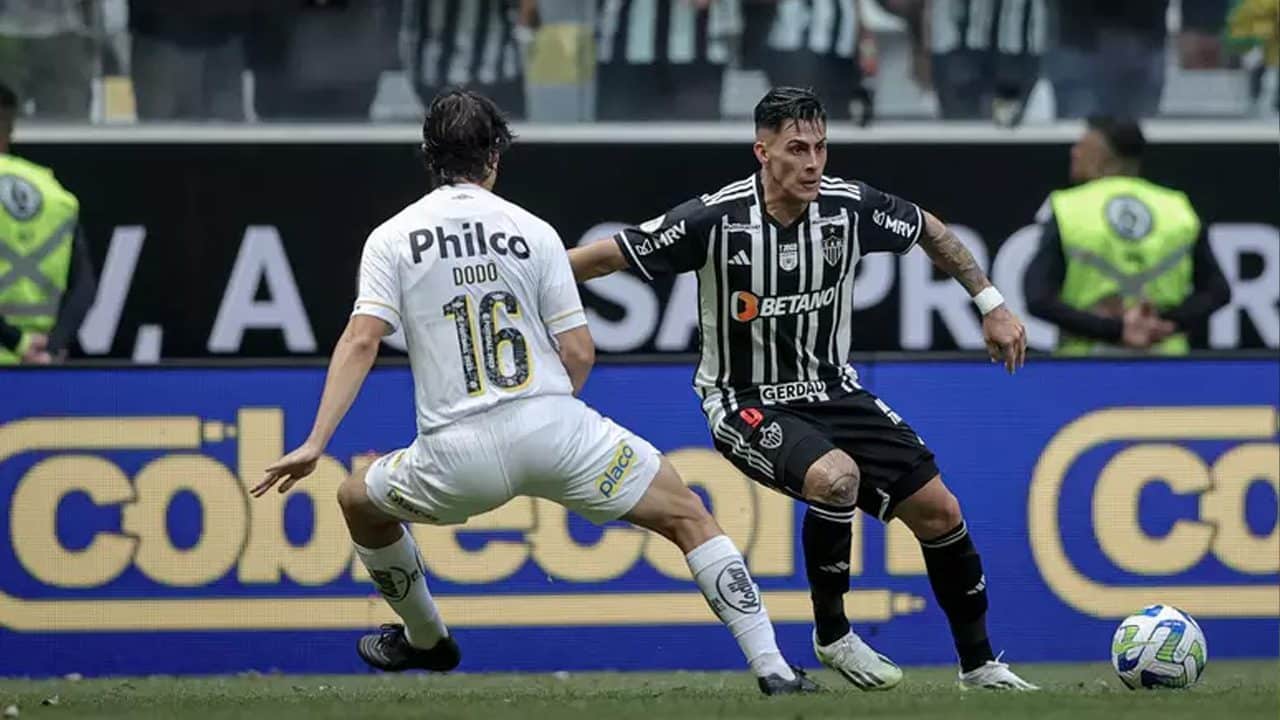 Diante do Santos, Cruzeiro reencontra lateral rebaixado pelo clube em 2019