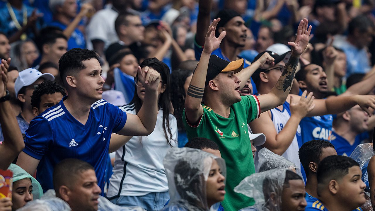 Cruzeiro inicia venda de ingressos para jogo contra o Flamengo; veja valores