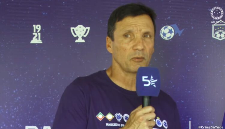 Zé Ricardo destaca possibilidade de atletas do sub-20 atuarem no profissional do Cruzeiro na reta final do Brasileirão