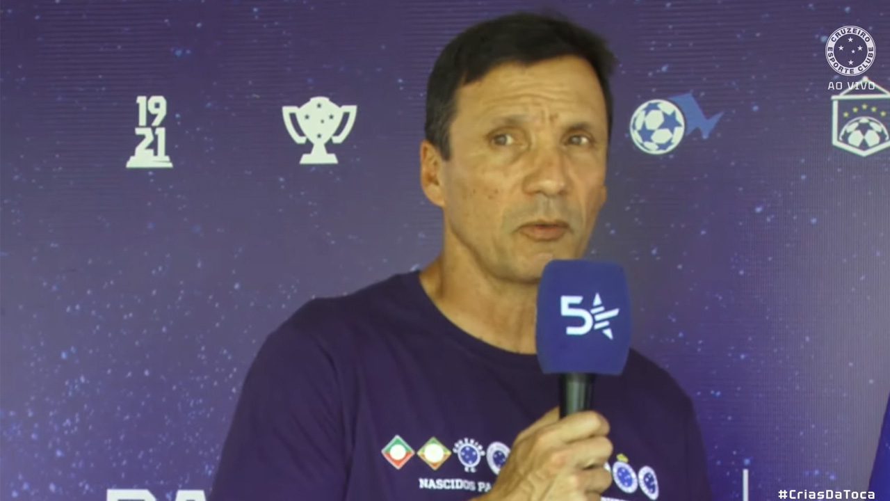 Zé Ricardo destaca possibilidade de atletas do sub-20 atuarem no profissional do Cruzeiro na reta final do Brasileirão