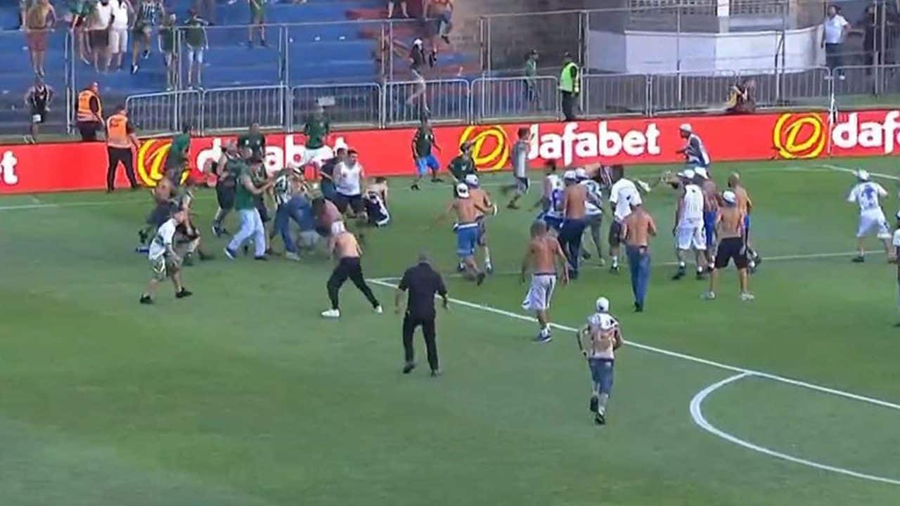 Após briga com torcedores do Cruzeiro, organizada do Coritiba é proibida de entrar em estádios de futebol