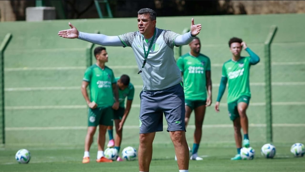 Diante do Goiás, Cruzeiro irá reencontrar ex-treinador da base do clube