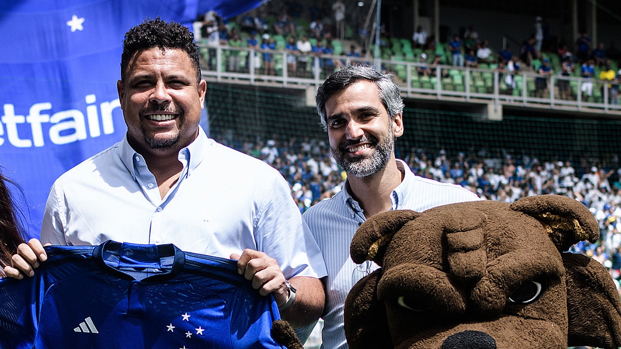 CEO do Cruzeiro exalta torcida na retomada do clube na Série A: "Nos sentimos abraçados por eles"