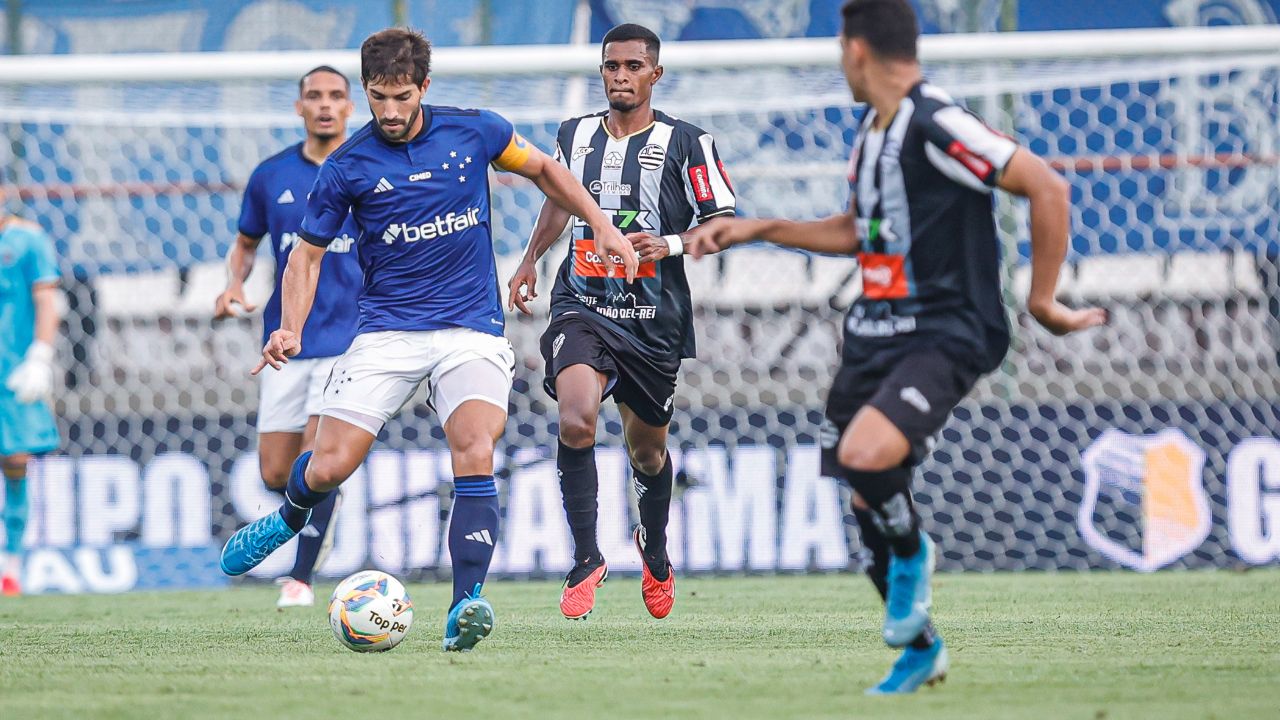 Cruzeiro empatou com Athletic no Campeonato Mineiro