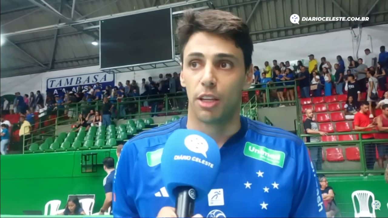 Otávio em Sada Cruzeiro x São José pela Superliga
