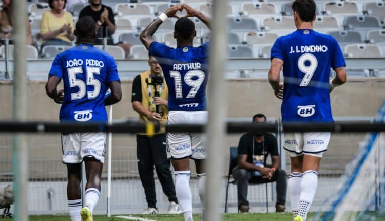 Cruzeiro goleou Patrocinense pelo Campeonato Mineiro