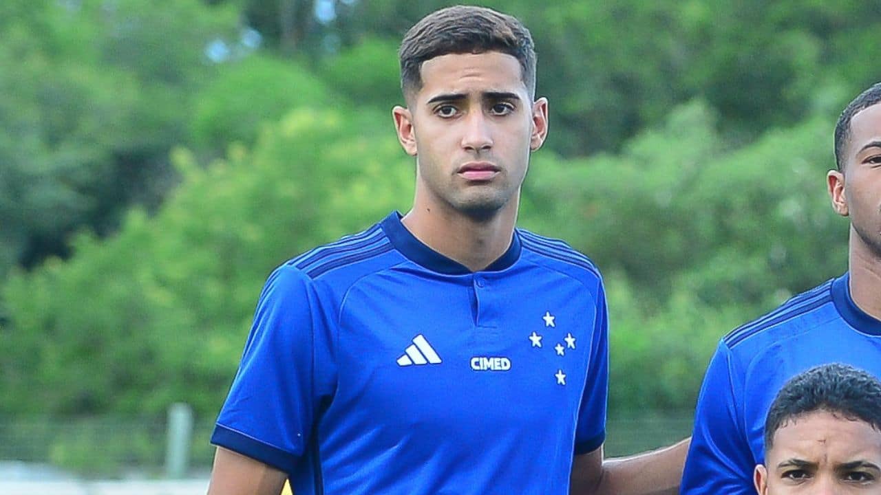 Henrique Silva joga no sub-20 do Cruzeiro