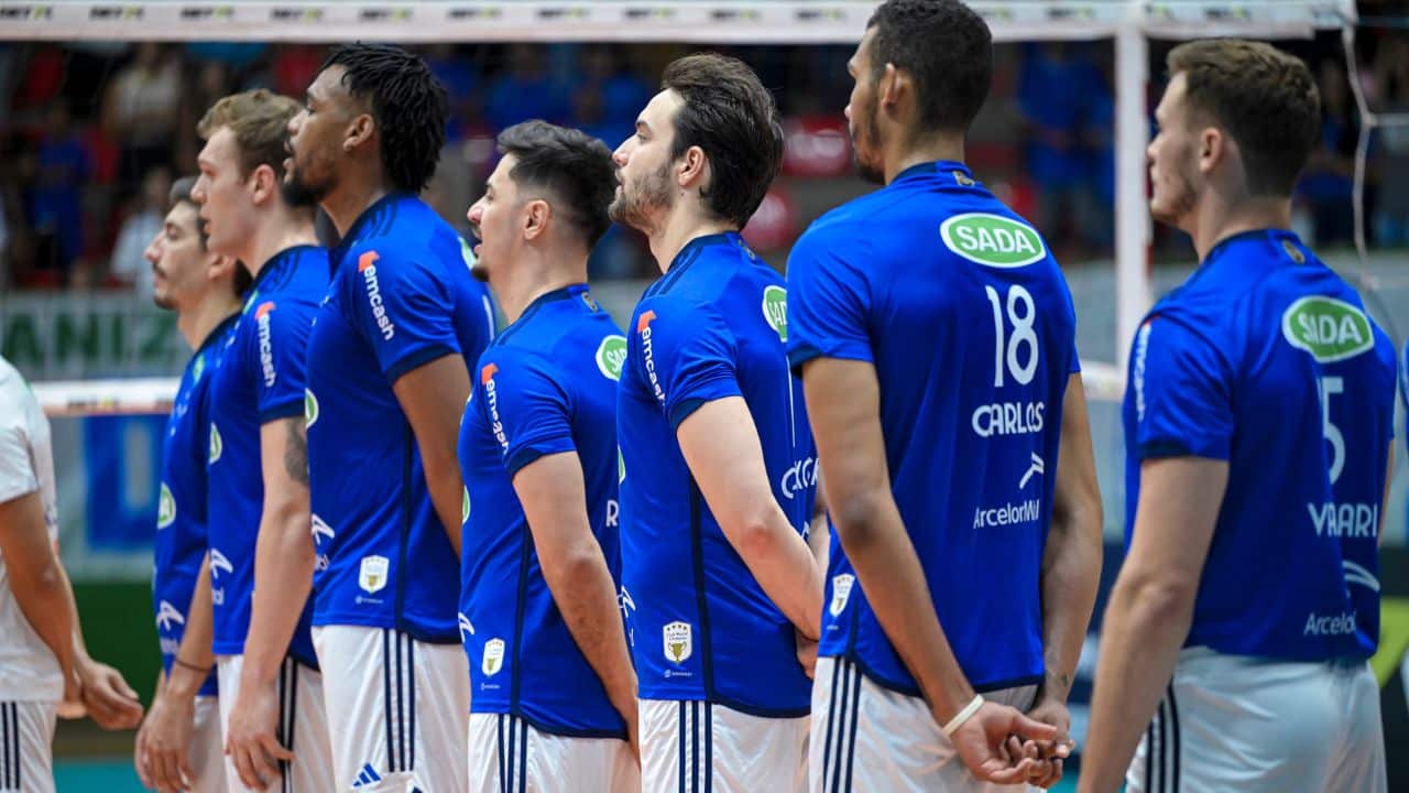 Sada Cruzeiro venceu na estreia do Sul-americano