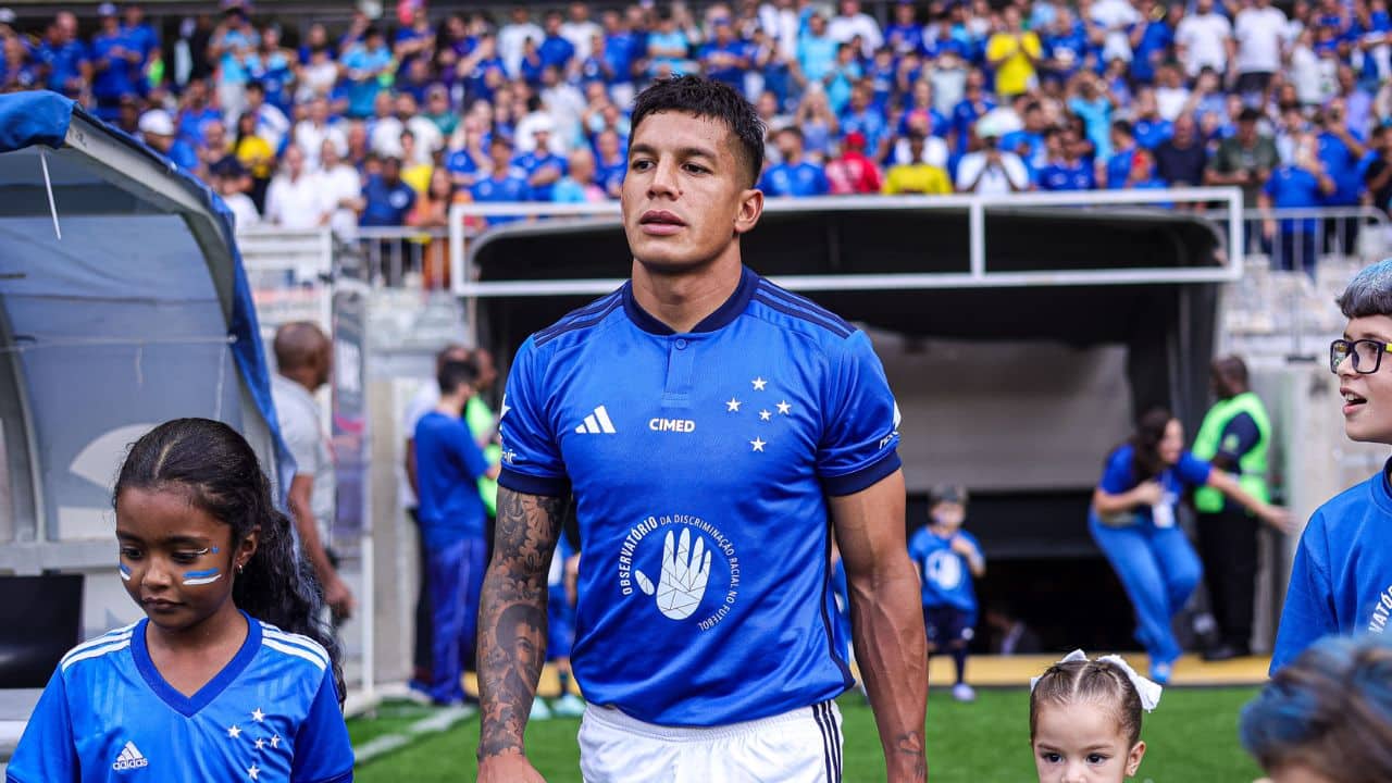Lucas Romero é um dos estrangeiros do Cruzeiro