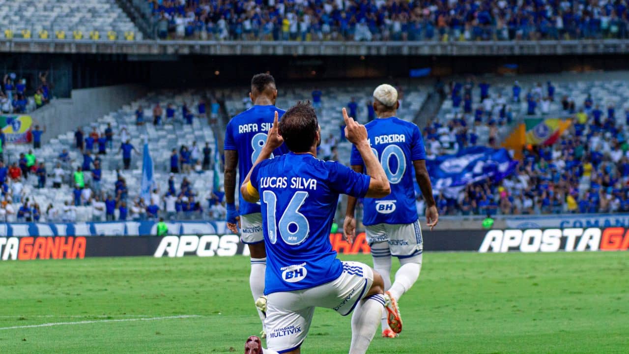 Cruzeiro voltou a vencer de virada na Série A