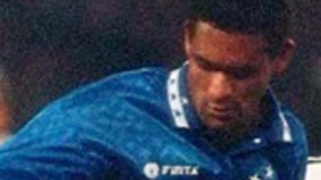 Filho de Serginho, ex-Cruzeiro, morre aos 20 anos
