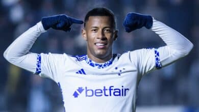 Arthur Gomes se despediu do Cruzeiro
