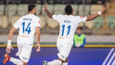 Ex-Cruzeiro comemora gol na Rússia