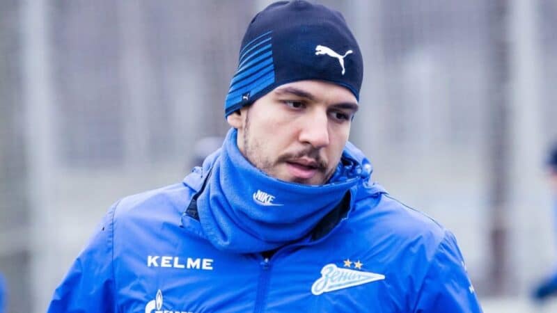 Zagueiro do Zenit comenta interesse do Cruzeiro; confira