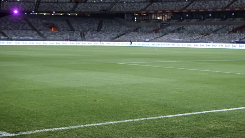 Cruzeiro emite nota sobre decisão da CBF de jogo contra o Palmeiras com portões fechados