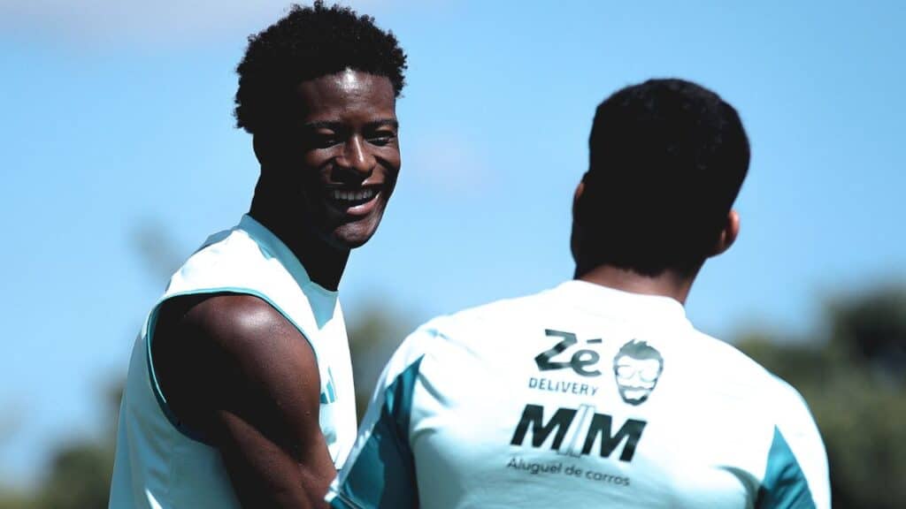 Últimas do Cruzeiro: Reforços na preparação contra o Inter e mais