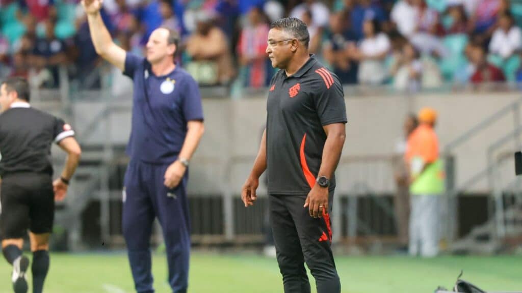 Para confronto com Cruzeiro, Internacional pode poupar jogadores; veja possíveis mudanças