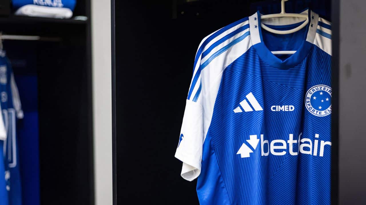 Cruzeiro e Flamengo escalados para duelo pelo Brasileirão de 2025; veja