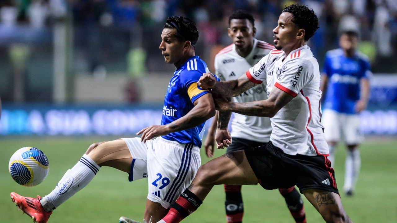 Veja onde assistir Cruzeiro x Flamengo neste domingo, pelo Brasileirão