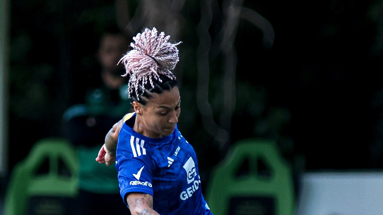 Byanca Brasil sofre lesão e desfalca o Cruzeiro nos próximos jogos
