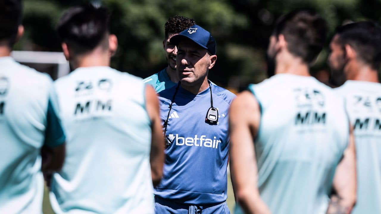 Cruzeiro define estratégia para próxima janela de transferências; veja