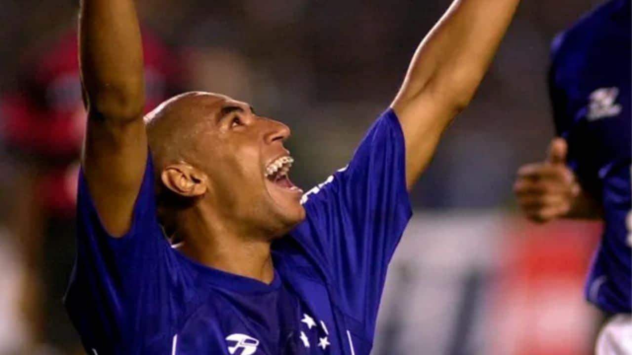 Campeão na Tríplice Coroa, Luisão revela quase encerrou carreira no Cruzeiro; veja