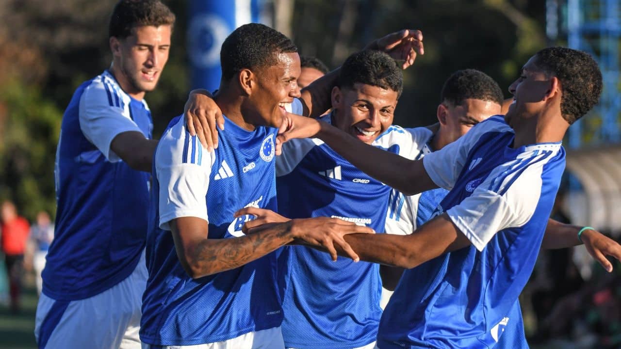 Cruzeiro impõe grande vitória no clássico contra o América-MG pela disputa do Brasileiro Sub-17