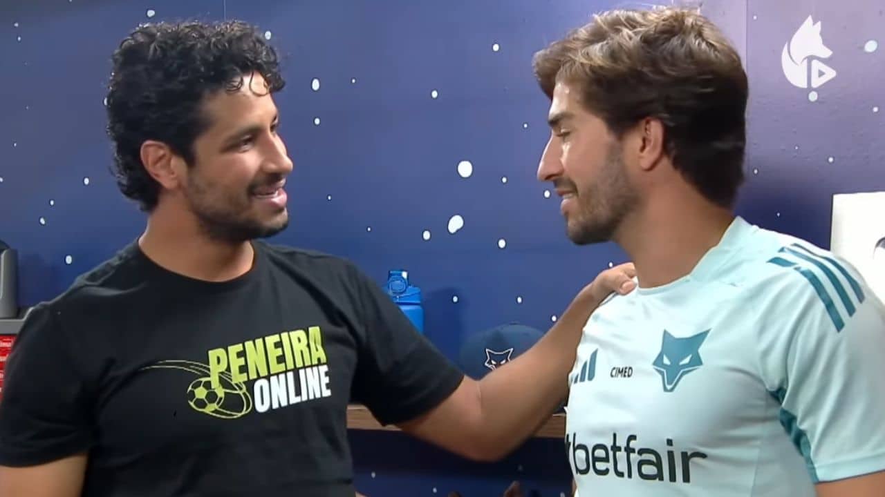Campeões no Cruzeiro, Léo, Lucas Silva e Romero se encontram; veja