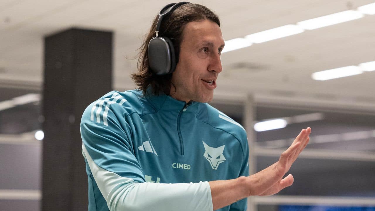 Cássio valoriza empate do Cruzeiro e reencontro com o Corinthians