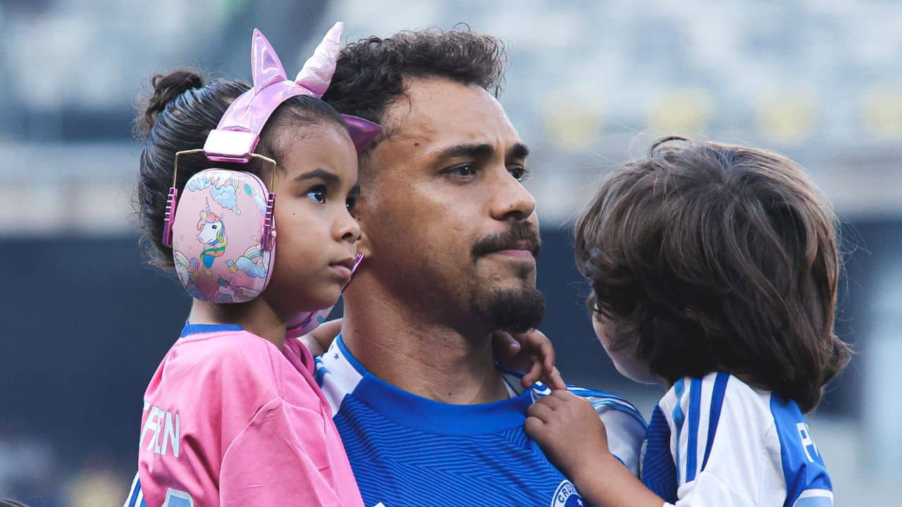 Eduardo vibra com atuação e versatilidade no Cruzeiro: 