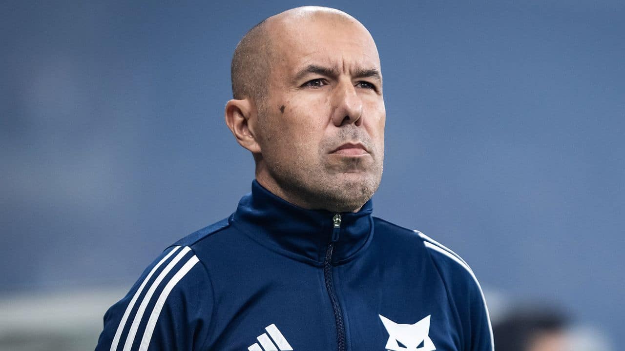 Leonardo Jardim avalia empate com o CRB no jogo de ida das oitavas de final da Copa do Brasil; veja