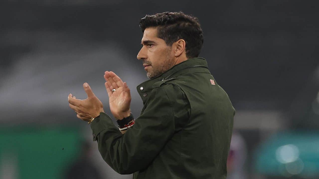 Técnico do Palmeiras, Abel Ferreira exalta campanha do Cruzeiro no Brasileirão: 
