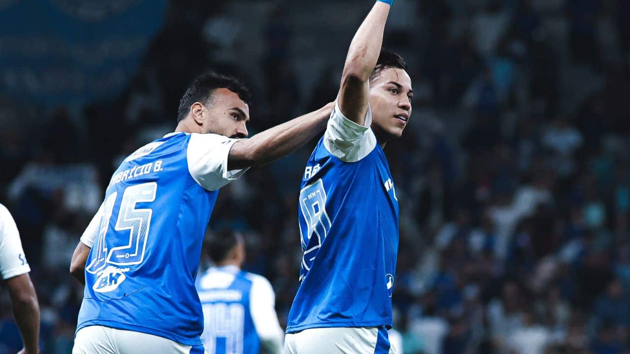 Seleção da Bola de Prata do 1° turno do Brasileirão tem três jogadores do Cruzeiro; confira