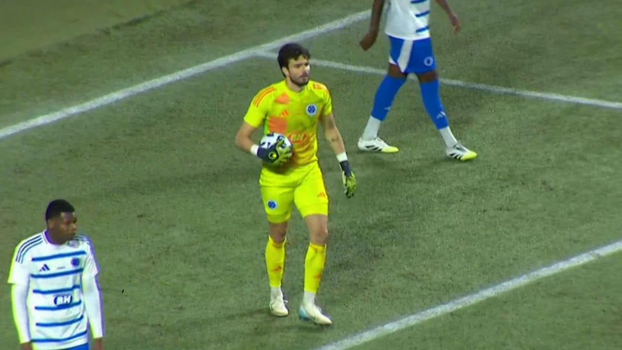 Cruzeiro sai na frente, mas sofre virada do Palmeiras e é eliminado do Brasileirão Sub-20