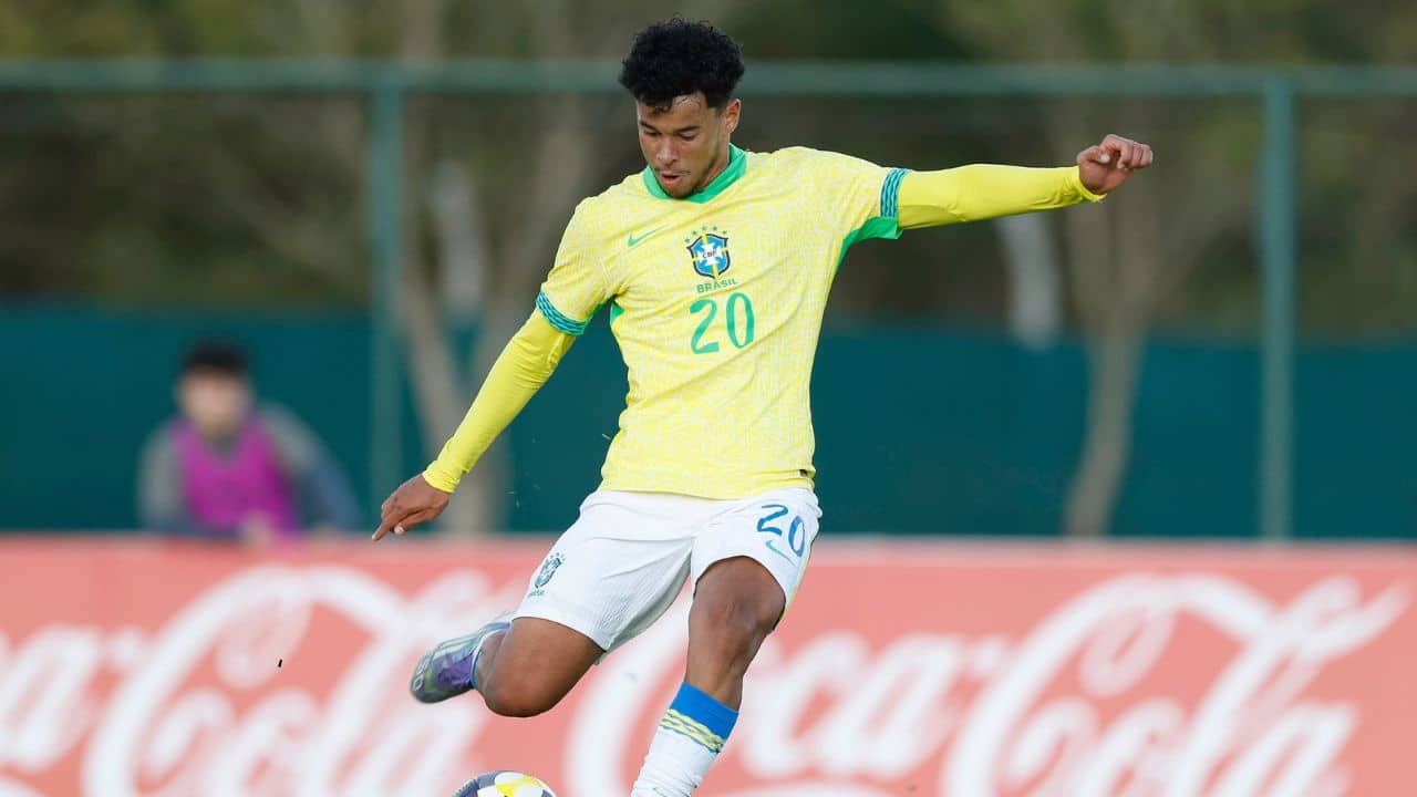 Cruzeiro renova contrato com Rhuan Gabriel até 2029