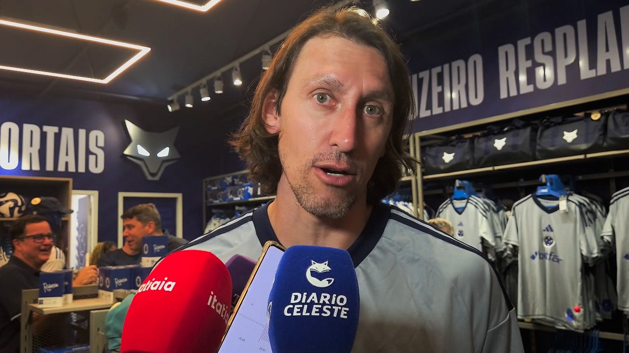 Cássio comenta sobre situações de Matheus Pereira e Kaio Jorge, goleiro destaca qualidade do DM do Cruzeiro