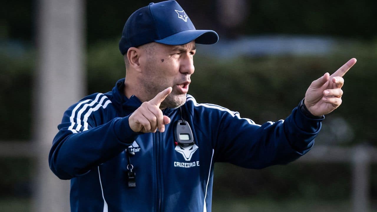 Preparação encerrada: veja prováveis escalações de Cruzeiro e Sport para duelo pelo Brasileirão