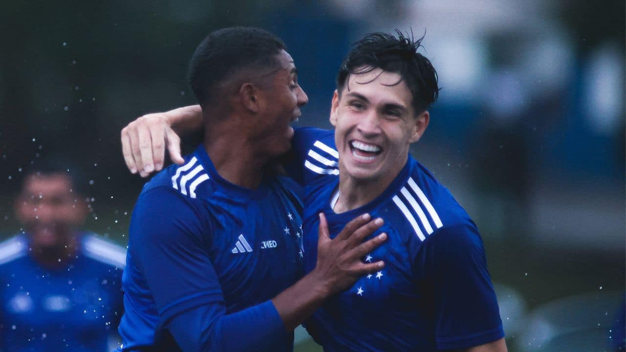 Rayan Lelis em jogo do Cruzeiro no Mineiro Sub-20