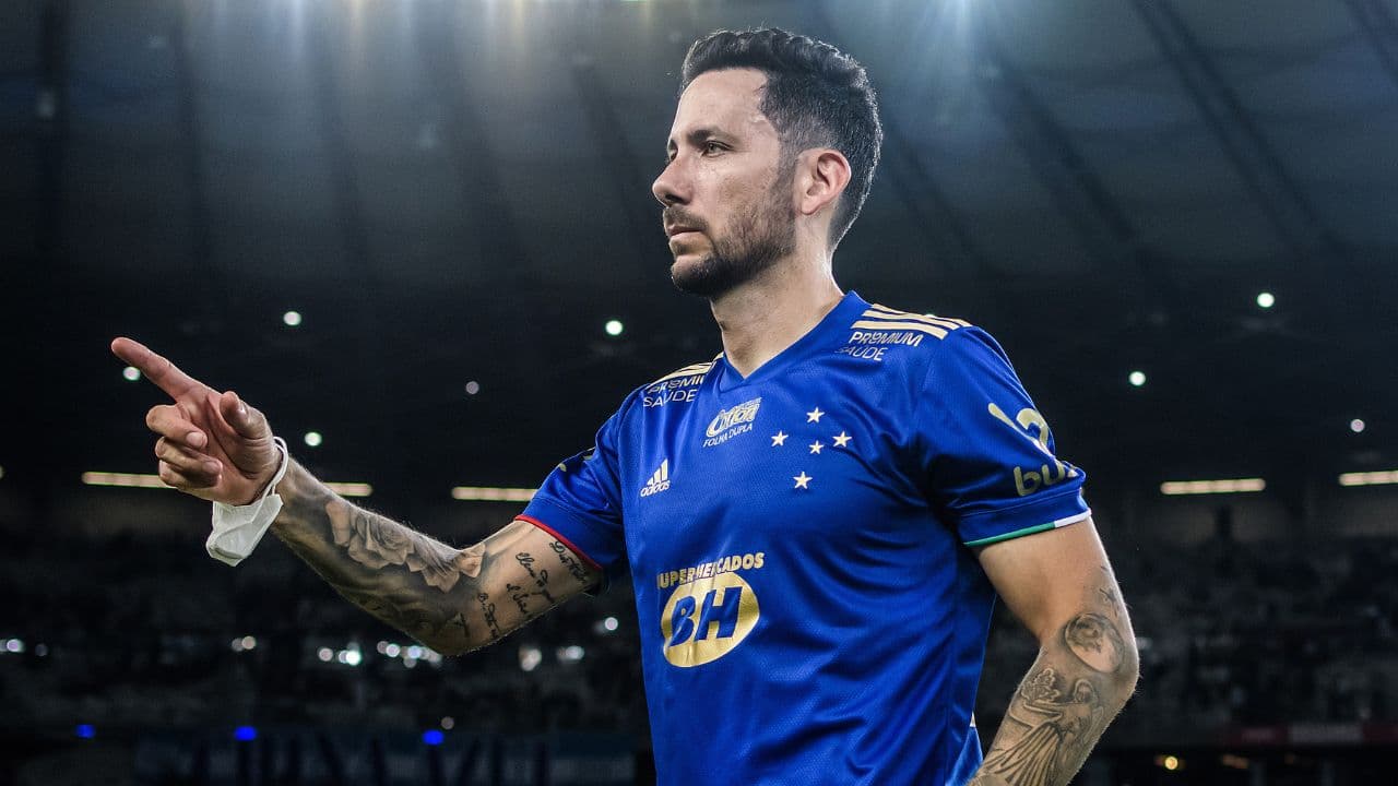 Ariel Cabral revela o amor do filho pelo Cruzeiro após visita a Belo Horizonte; veja