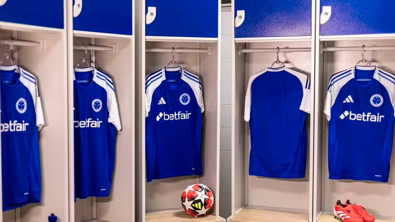 Cruzeiro alcança recorde histórico de vendas de camisas em 2025