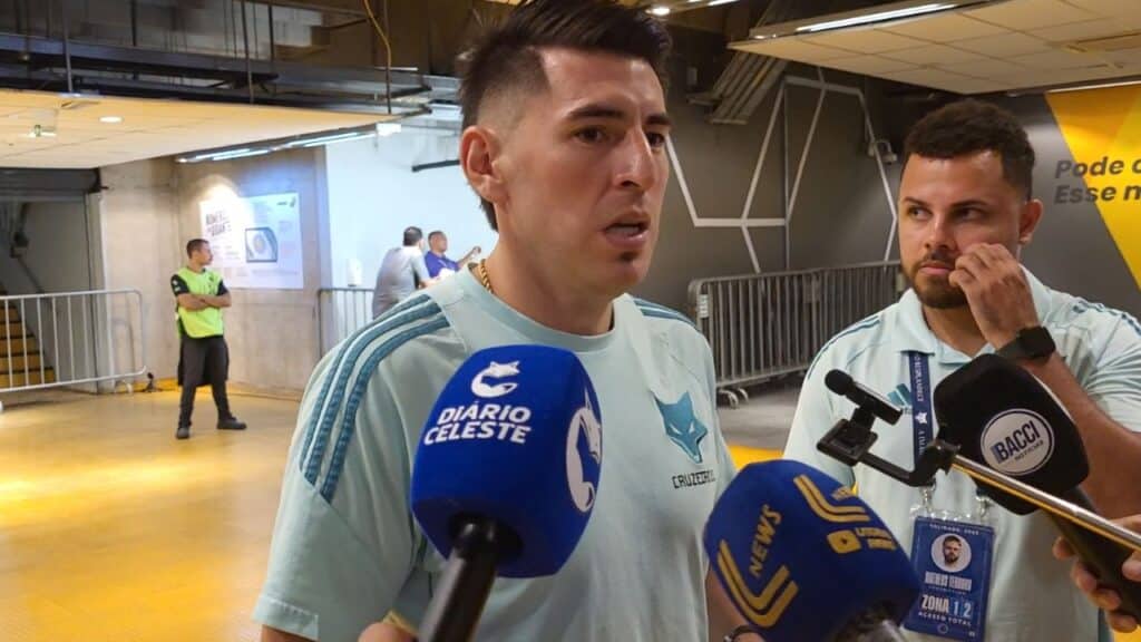 “Mais do que a parte tática, vale o esforço”, afirma Villalba, após vitória do Cruzeiro sobre o Fortaleza